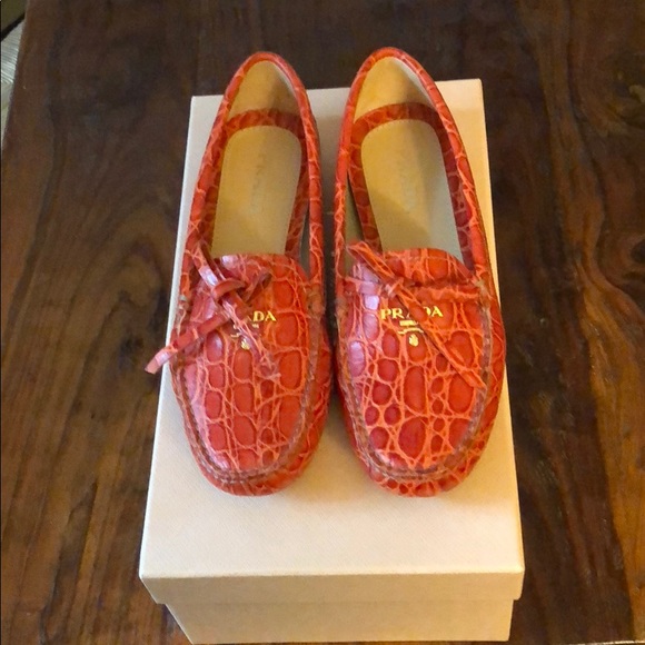 Prada Shoes - Prada Calzatura Donna Croc Loafer